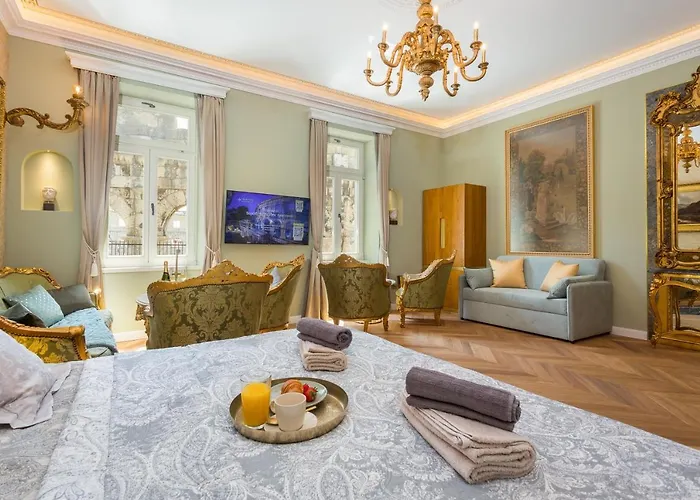 Superb Arena View * Pula