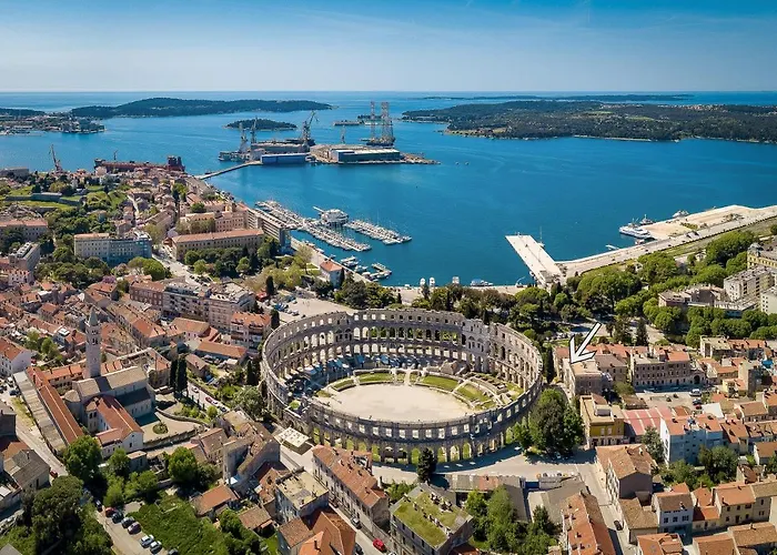 Superb Arena View Pula