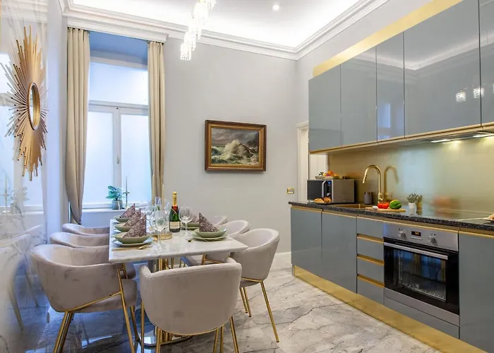 Superb Arena View * 풀라