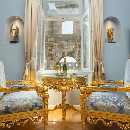 Superb Arena View Apartmán *